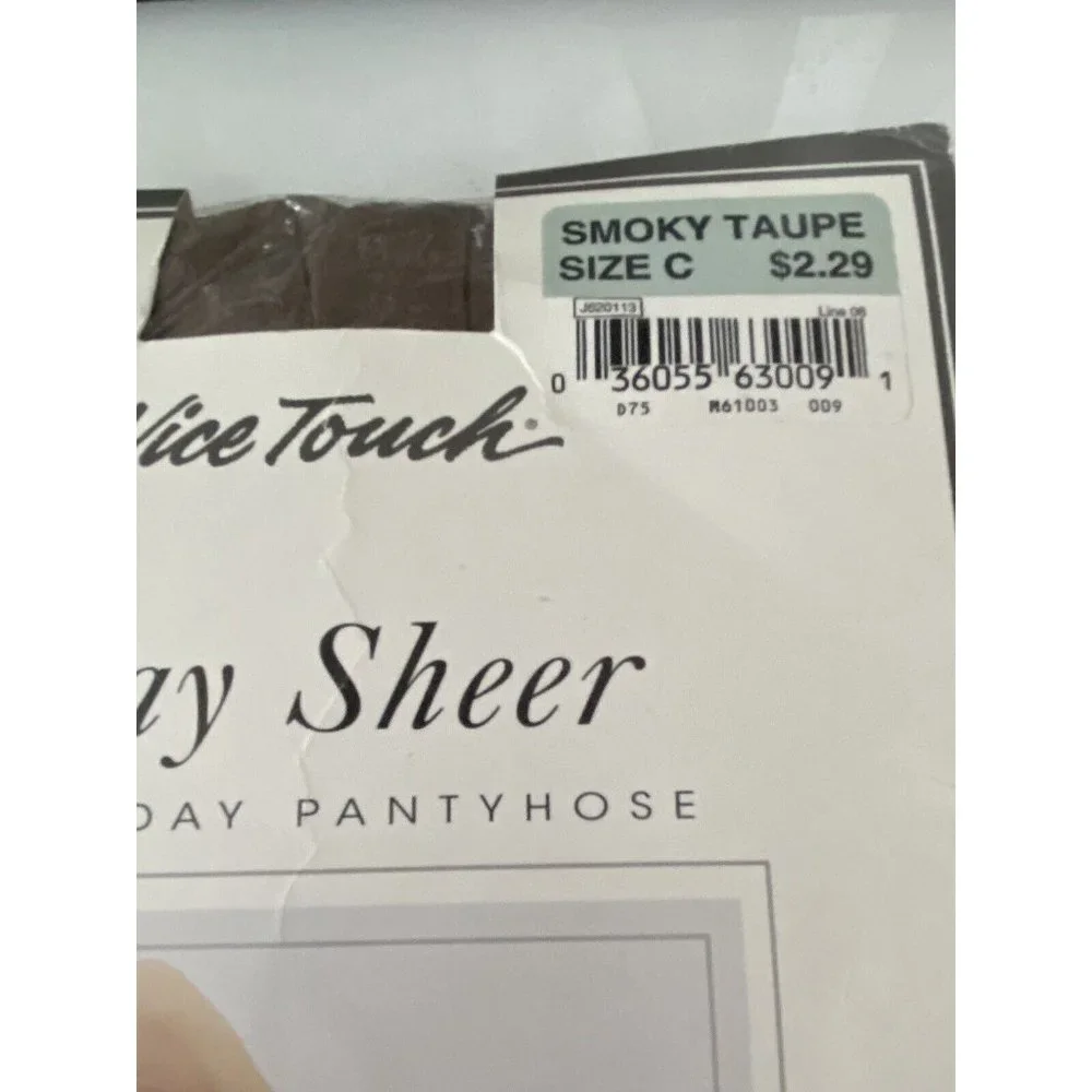 Nice Touch Day Sheer Pantyhose Non Control Size C Smokey Taupe Day Sheer Toe NIB